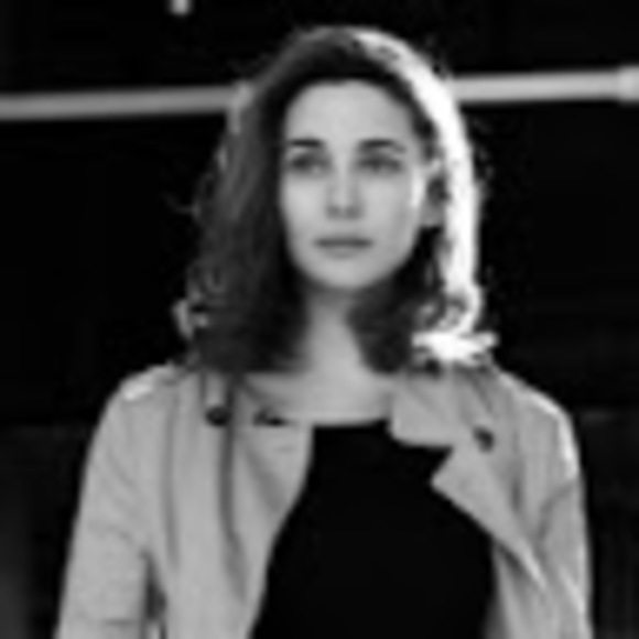 Meet your Posher, Jeanne - Picture 1 of 1